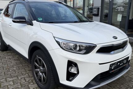 Kia Stonic 115.000 km 12.790 &euro; Koblenz/Rh. 56070