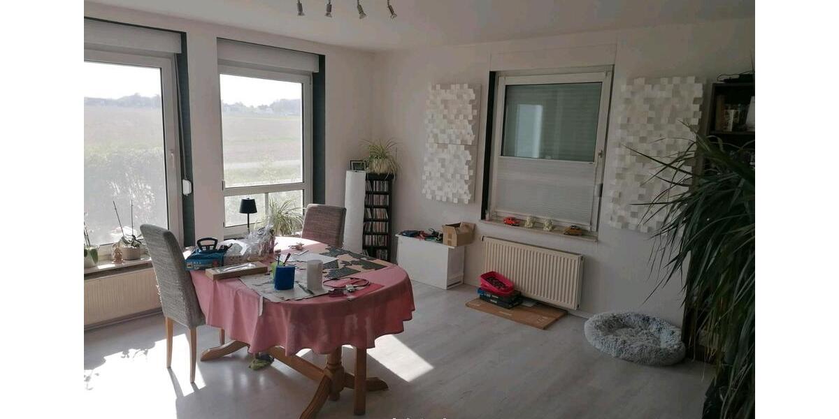 Doppelhaushälfte Lage - 5 Zimmer, 159 m&sup2;, 1.580&euro; | Angebot:26215495