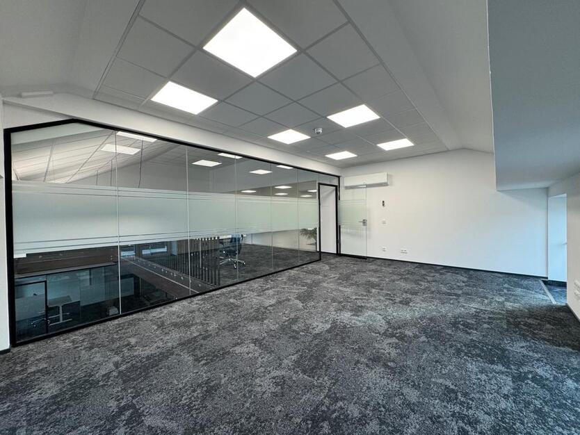 Moderne Arbeitsplätze Bürofläche im Donauquartier Passau
