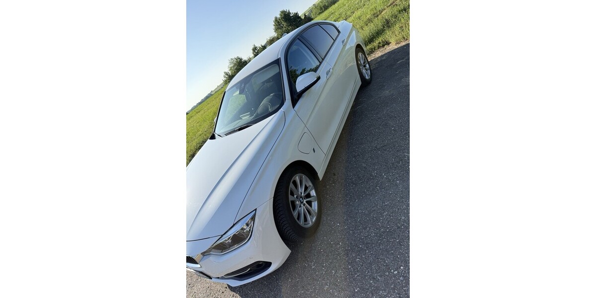 BMW 330 83.170 km 17.500 &euro; Böbingen 86399