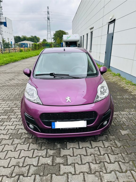 Peugeot 107 15.000 km 6.200 € Berlin 13053