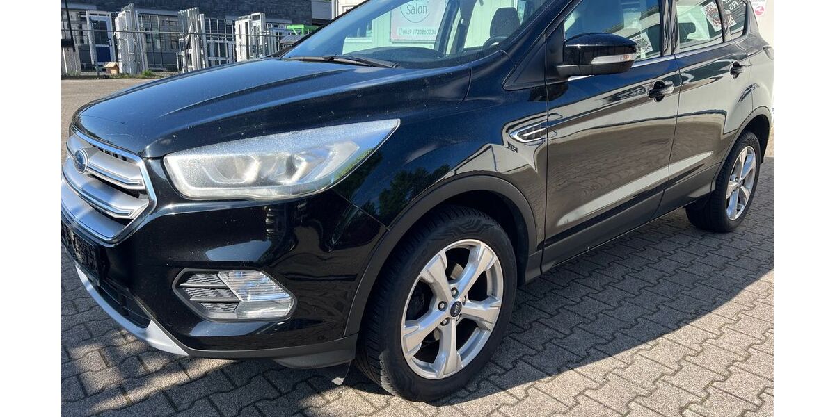 Ford Kuga 195.000 km 8.899 &euro; Gronau 48599