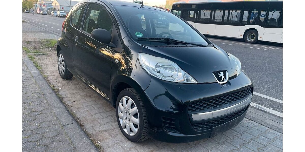 Peugeot 107 247.000 km 999 &euro; Düren 52353