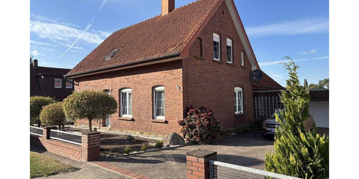 Historisch trifft Modern - Zweifamilienhaus nahe des Kanals in Bramsche 5 zimmer