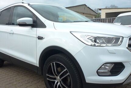 Ford Kuga 63.100 km 17.800 &euro; Malchin OT Remplin 17139