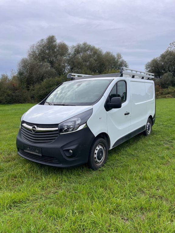Opel Vivaro 52.414 km 11.399 € Lippetal 59510