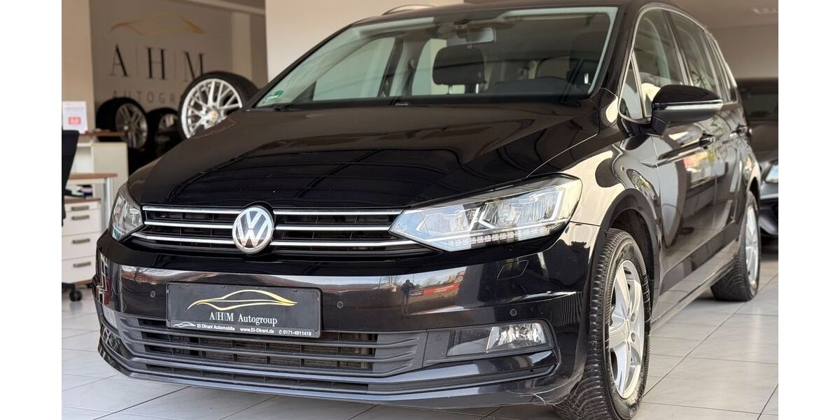 VW Touran 150.000 km 16.290 &euro; München 81243