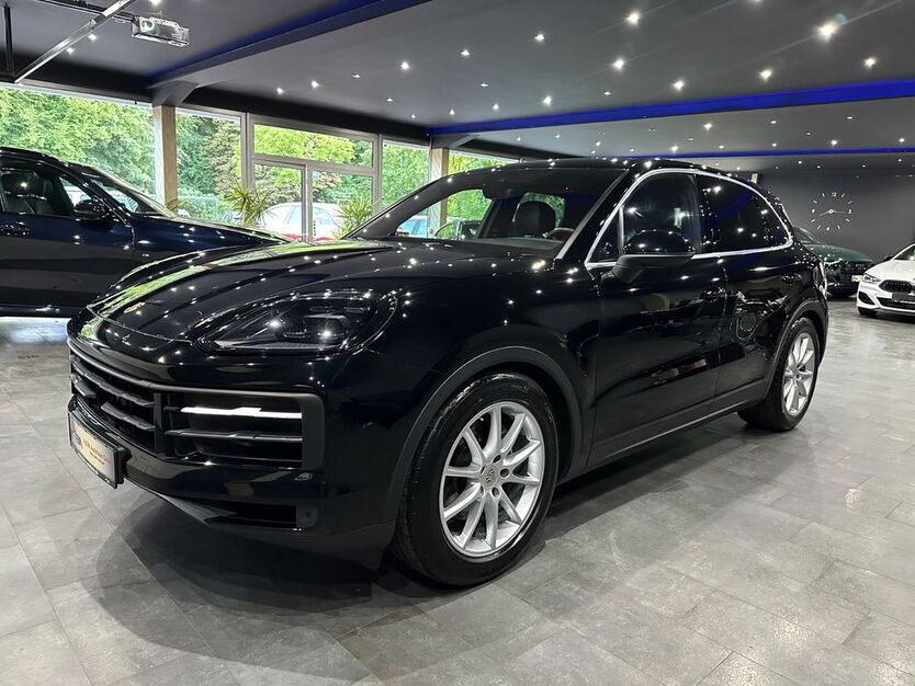 Porsche Cayenne 107.000 km 66.890 € Gröbenzell 82194