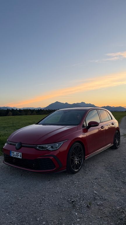 VW Golf 64.000 km 27.700 € Übersee 83236