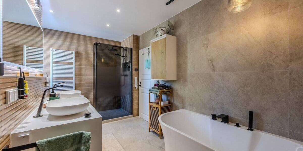 Reihenendhaus Maintal Dörnigheim - 5 Zimmer, 142 m&sup2;, 699.000&euro; | Angebot:26043641