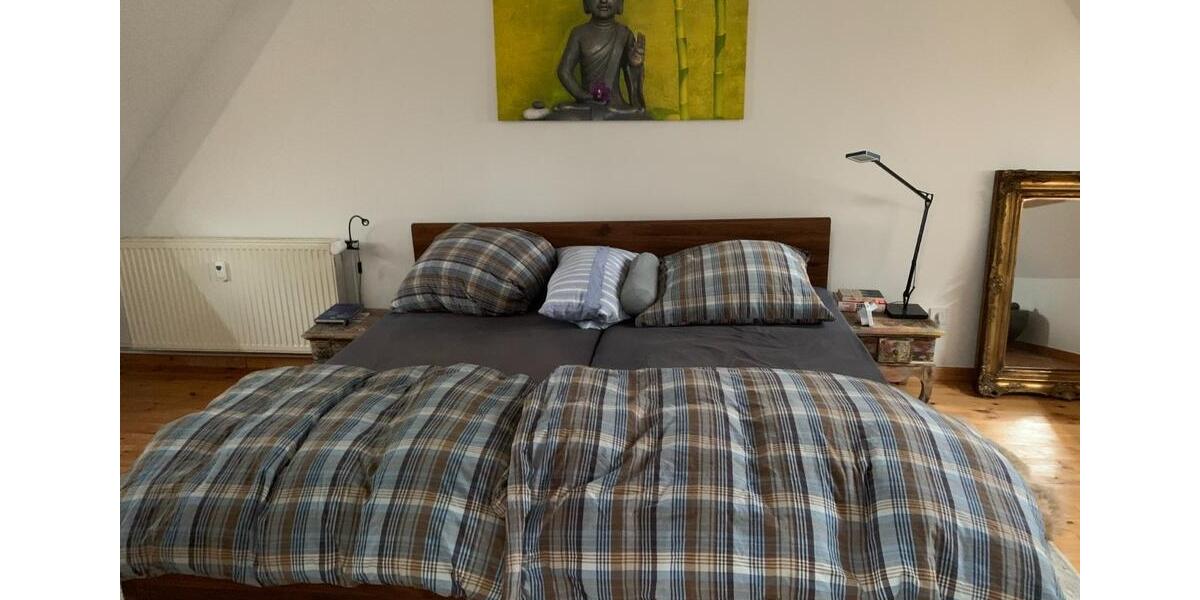 Dachgeschoßwohnung Hilden - 5 Zimmer, 139 m&sup2;, 715.000&euro; | Angebot:25352159