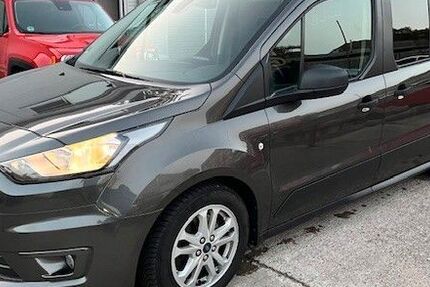 Ford Tourneo Connect 107.000 km 16.900 &euro; Berlin 13581