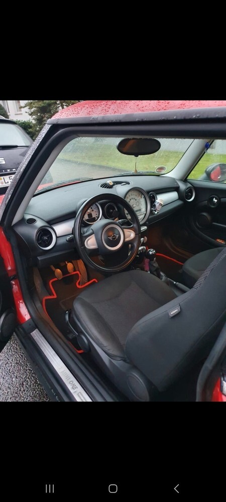 Mini (alt) 232.800 km 3.500 € Osnabrück 49074