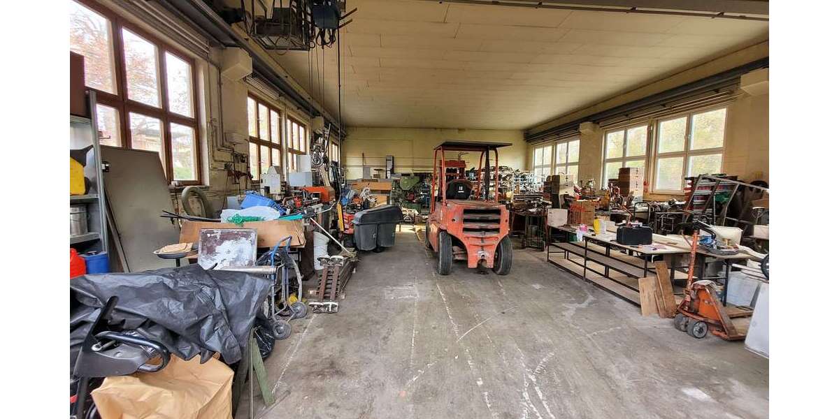 Halle in Niederaula 310.000 € 324 m² zimmer