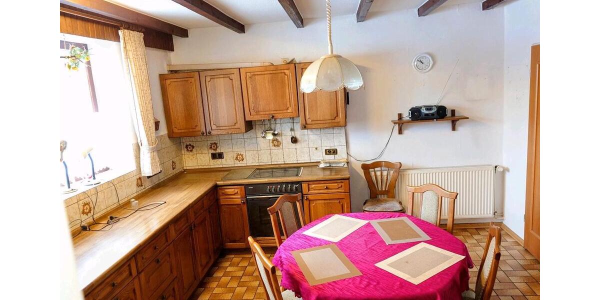 Einfamilienhaus Beverstedt - 8 Zimmer, 240 m&sup2;, 2.950&euro; | Angebot:24773878