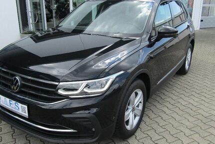 VW Tiguan 17.090 km 23.450 &euro; Emmerich am Rhein 46446
