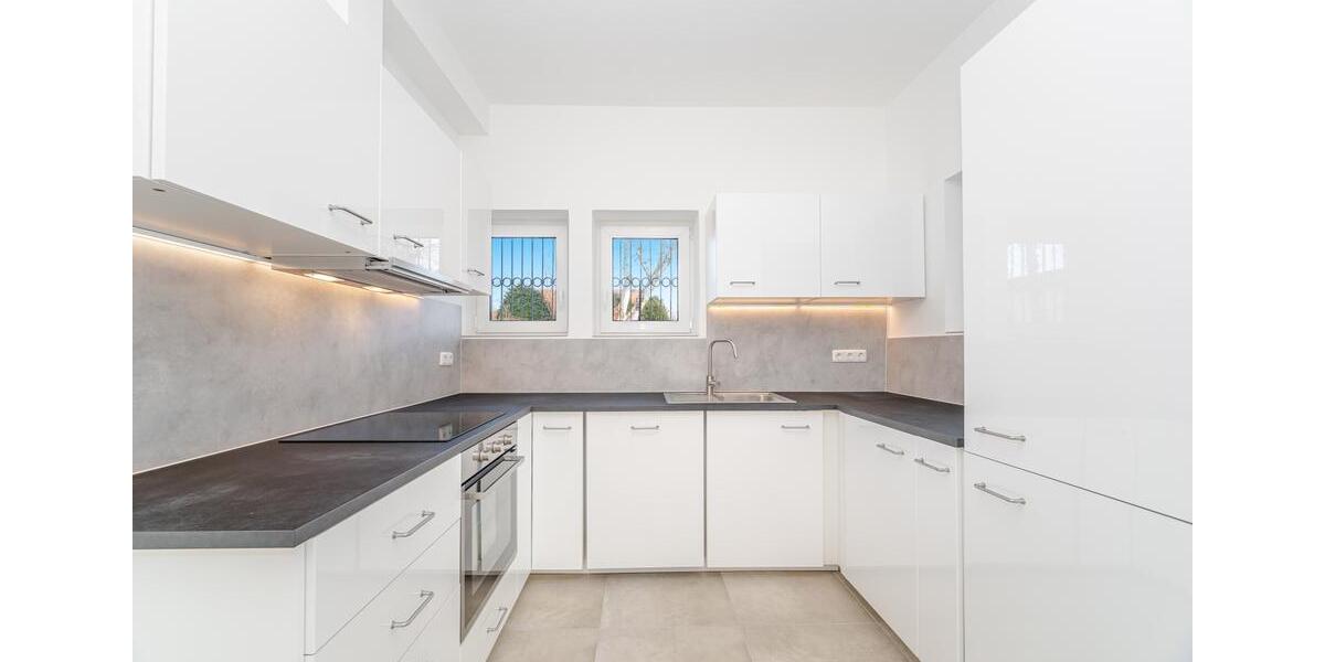 Einfamilienhaus Grünwald - 6 Zimmer, 210 m&sup2;, 4.200&euro; | Angebot:24571196