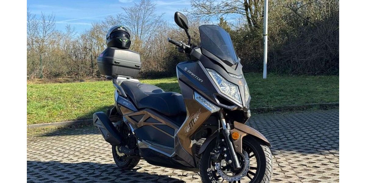  andere Andere 5.300 km 2.500 &euro; Murr 71711