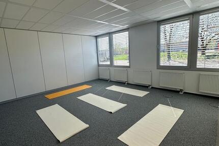 Yoga- & Kursraum zur flexiblen Miete – ab 20 € pro Stunde! bei Heidelberg
