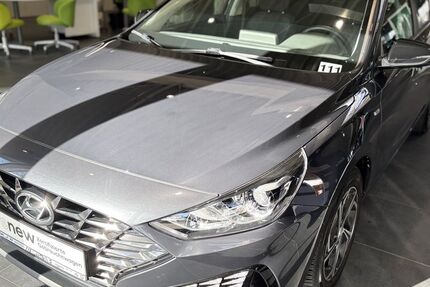 Hyundai i30 66.702 km 18.390 &euro; Dresden 01139