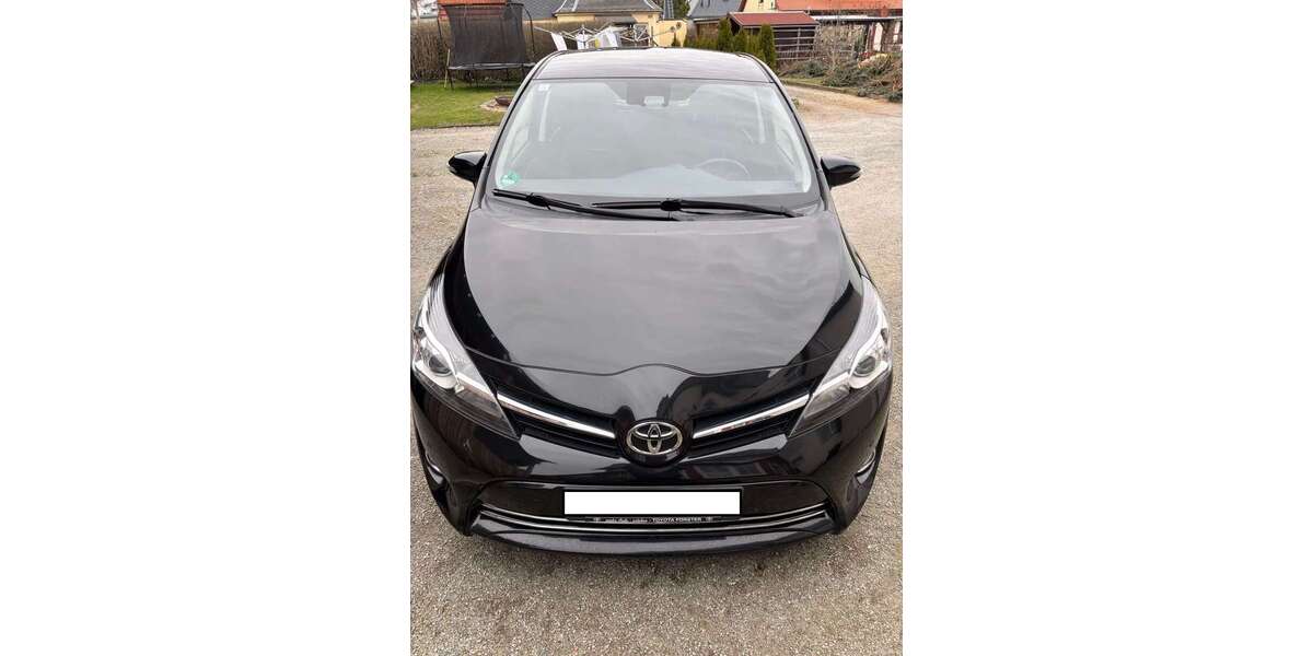 Toyota Verso 72.440 km 13.000 &euro; Schirgiswalde-Kirschau, Stadt 02681