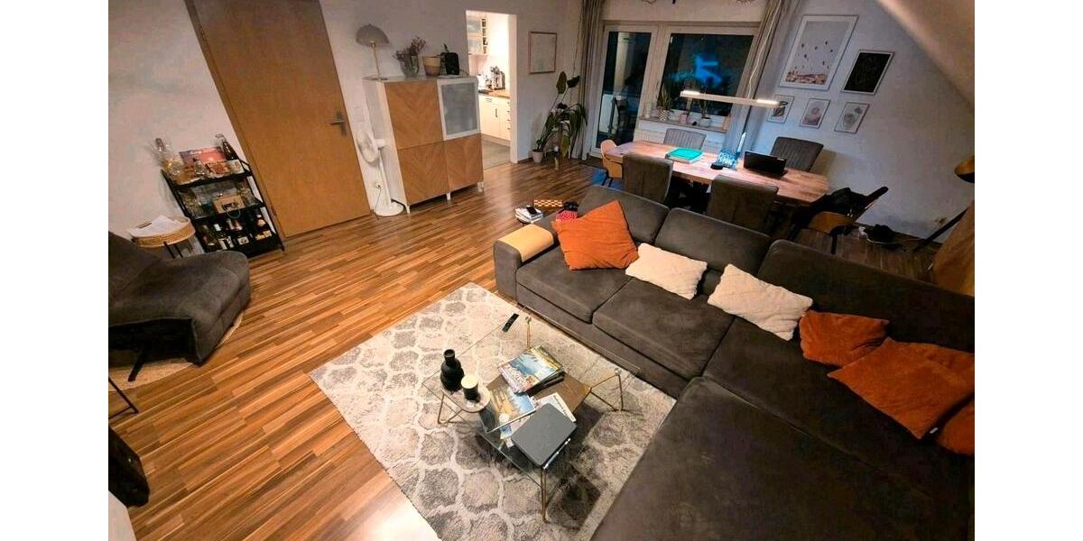 Dachgeschoßwohnung Nidderau - 3 Zimmer, 94 m&sup2;, 1.150&euro; | Angebot:26032236