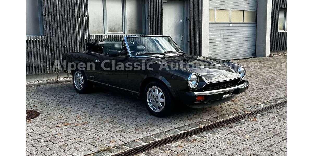 Fiat 124 Spider 13.186 km 16.900 &euro; Irschenberg 83737