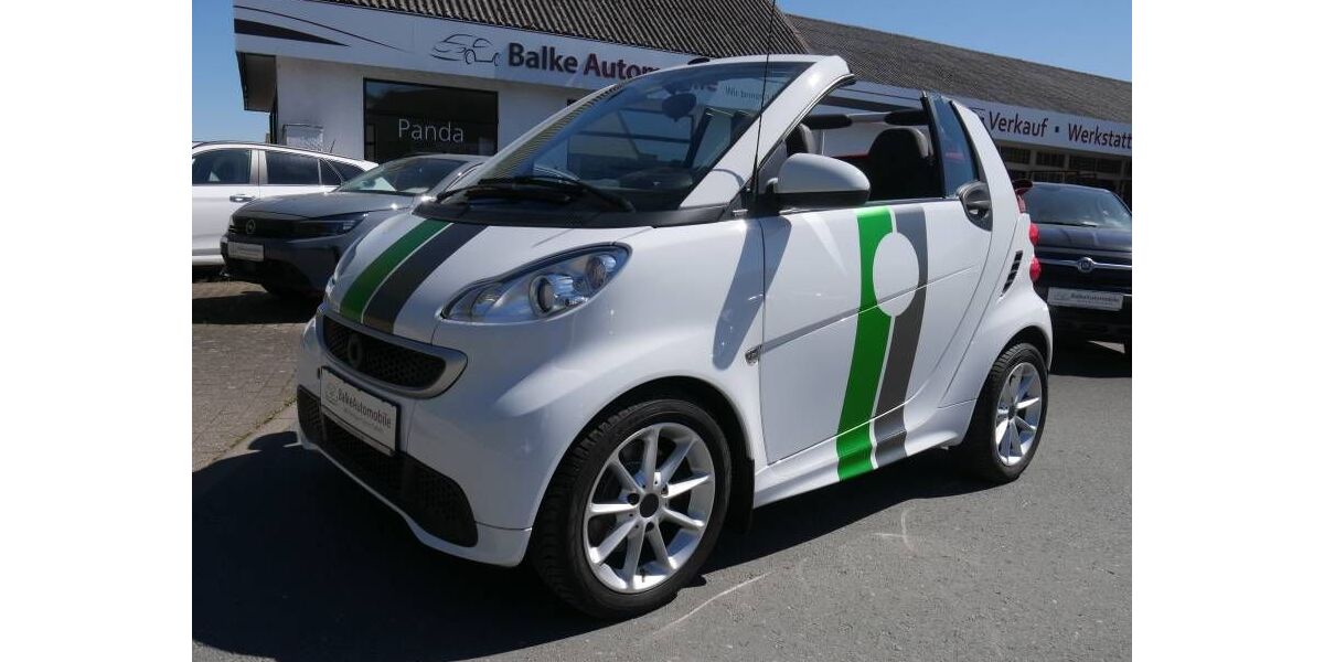 Smart ForTwo 94.466 km 6.490 &euro; Steinheim 32839