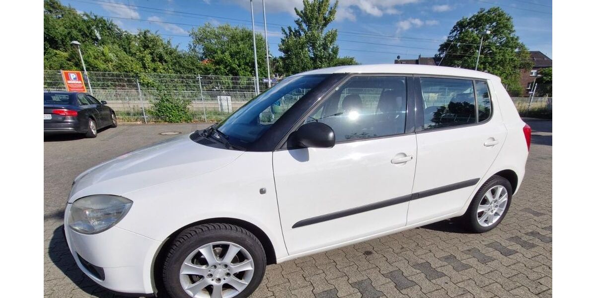 Skoda Fabia 87.000 km 3.950 &euro; Mönchengladbach 41189