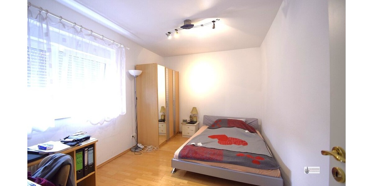 Großes modernisiertes EFH + EBK + Wintergarten + 3 Bäder mit 2 Stellplätzen vor dem Haus - Doppelhaushälfte Syke / Siedlung Gessel Gessel | Angebot:24213112