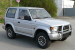 Mitsubishi Pajero 2.5 TD GLS 182.000 km 6.900 &euro; Nürtingen 72622