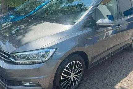 VW Touran 295.000 km 7.900 &euro; Saarlouis 66740