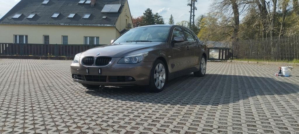 BMW 530 227.600 km 7.500 &euro; Schwarzenberg 08340