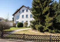 Großzügige und helle 4-Zimmer-Wohnung in ruhiger Lage in Gundelfingen zu vermieten...