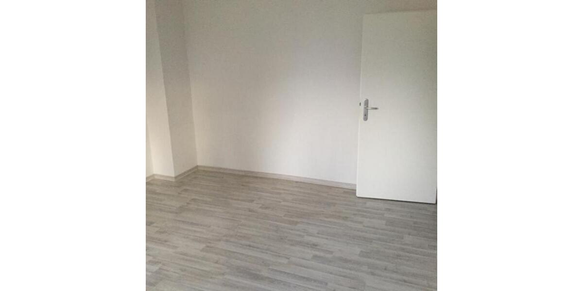 Erdgeschoßwohnung Domsühl - 1 Zimmer, 25 m&sup2;, 190&euro; | Angebot:25342946