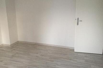 Wohnung Domsühl - 1 Zimmer, 25 m&sup2;, 190&euro; | Angebot:25342946