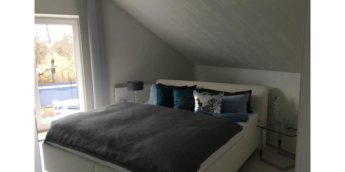 Einfamilienhaus Querfurt - 16 Zimmer, 650 m&sup2;, 270.000&euro; | Angebot:23769110