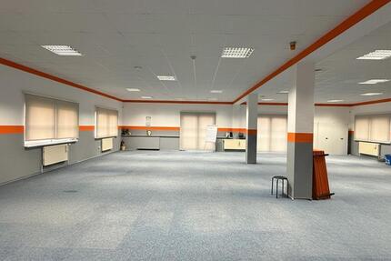 Hauchen Sie dieser Gewerbefläche Ihre frischen Ideen ein zimmer