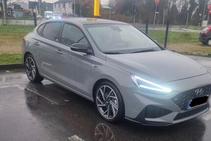 Hyundai i30 39.000 km 19.499 &euro; Geldern 47608