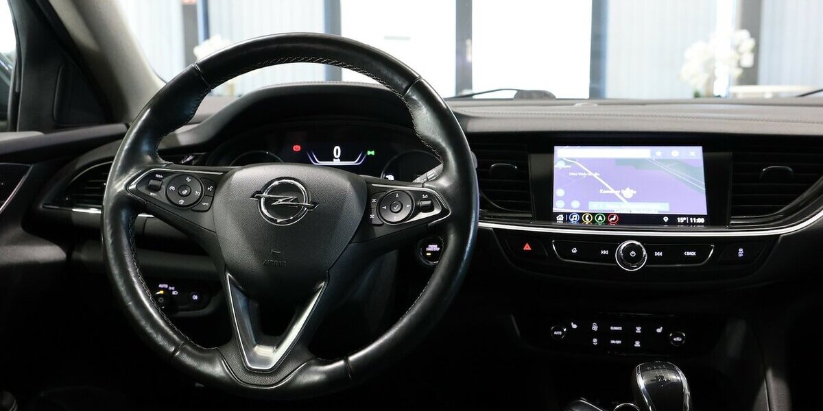 Opel Insignia ST 1.6 D BUSINESS INNOVATION / LED / 79.000 km 16.444 &euro; Hamm 59077
