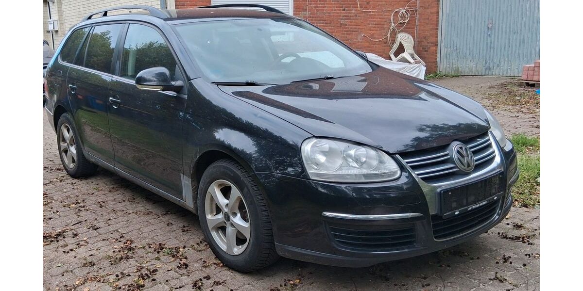 VW Golf 311.000 km 1.499 &euro; Krempel 25774