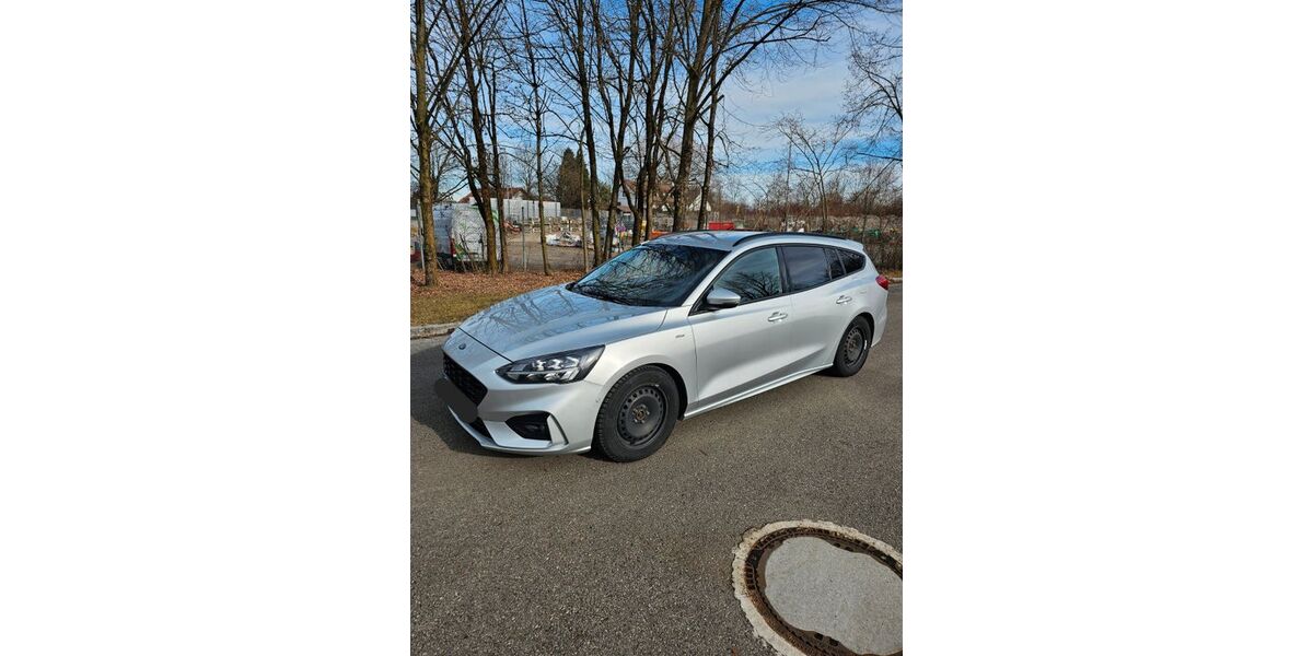 Ford Focus 147.500 km 12.799 &euro; Lam 93462