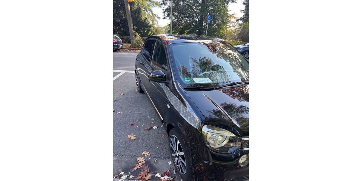 Renault Twingo 61.800 km 8.599 € Frankfurt 60385