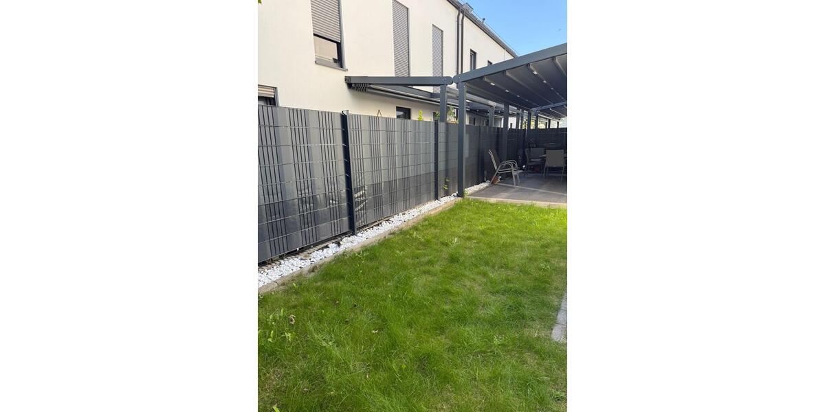 Doppelhaushälfte Wiesbaden Mainz-Kastel - 5 Zimmer, 157 m&sup2;, 2.800&euro; | Angebot:24680540