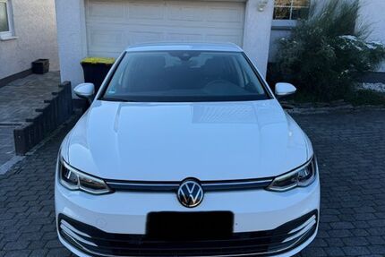 VW Golf 26.614 km 22.499 &euro; Olpe 57462
