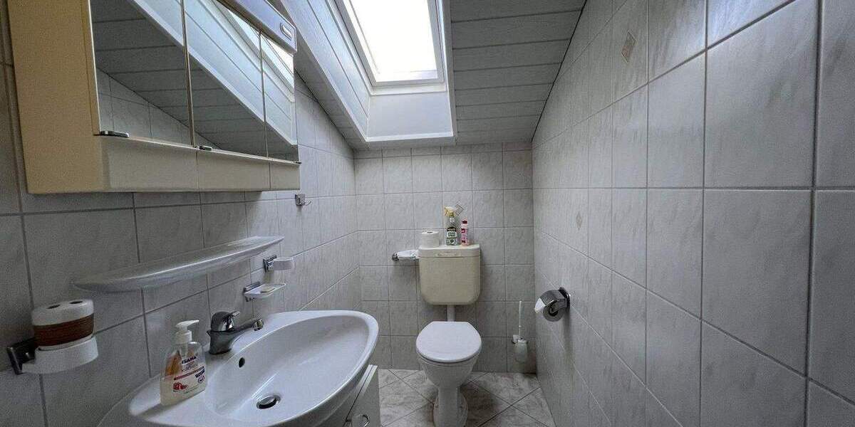 Mehrfamilienhaus, Wohnhaus Bad Füssing Würding - 7 Zimmer, 255 m&sup2;, 850.000&euro; | Angebot:25776956