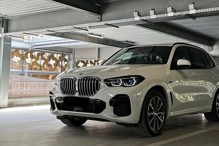 BMW X5 22.450 km 69.900 € München 80939