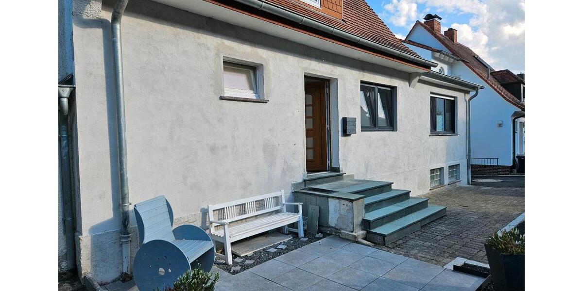 Einfamilienhaus Melsungen - 6 Zimmer, 150 m&sup2;, 310.000&euro; | Angebot:25209306