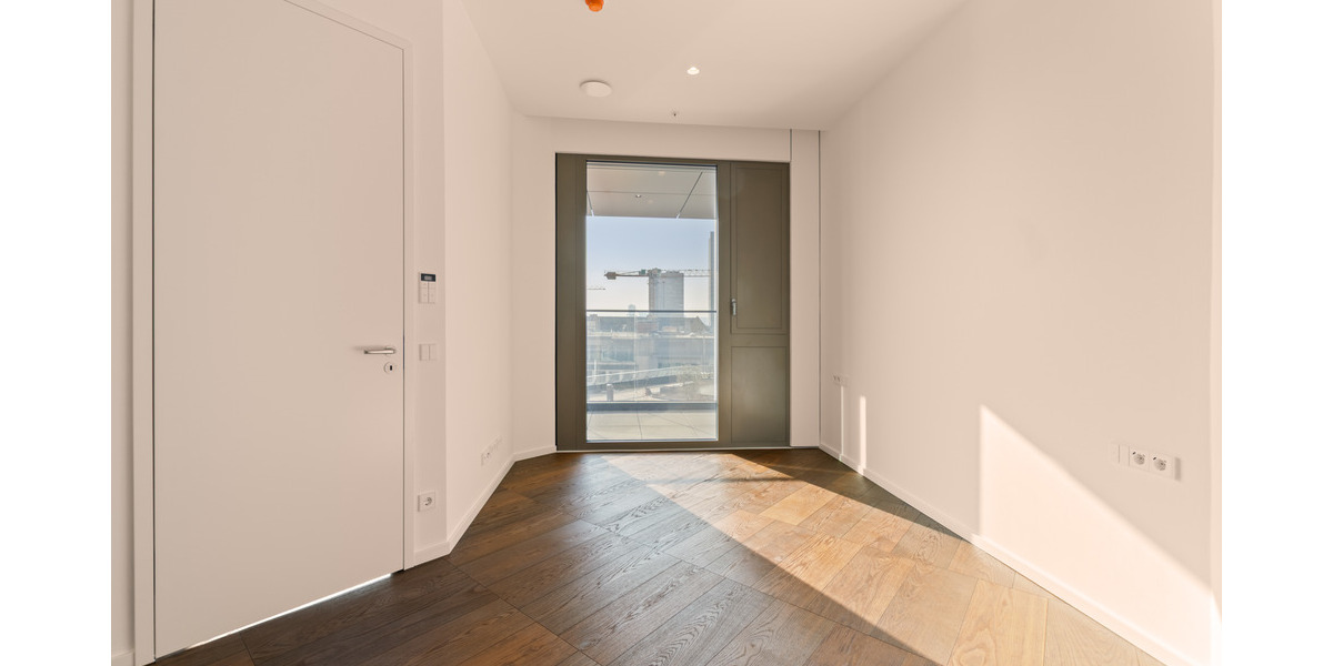 Etagenwohnung Frankfurt am Main Innenstadt - 2 Zimmer, 82 m&sup2;, 2.115&euro; | Angebot:26092972
