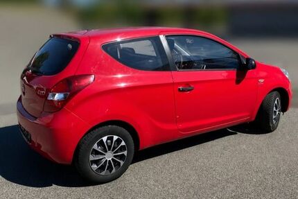 Hyundai i20 82.000 km 4.490 &euro; Schnaittach 91220